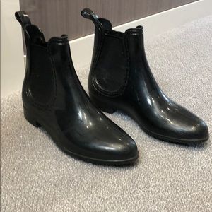 Black Chelsea Rain Boots